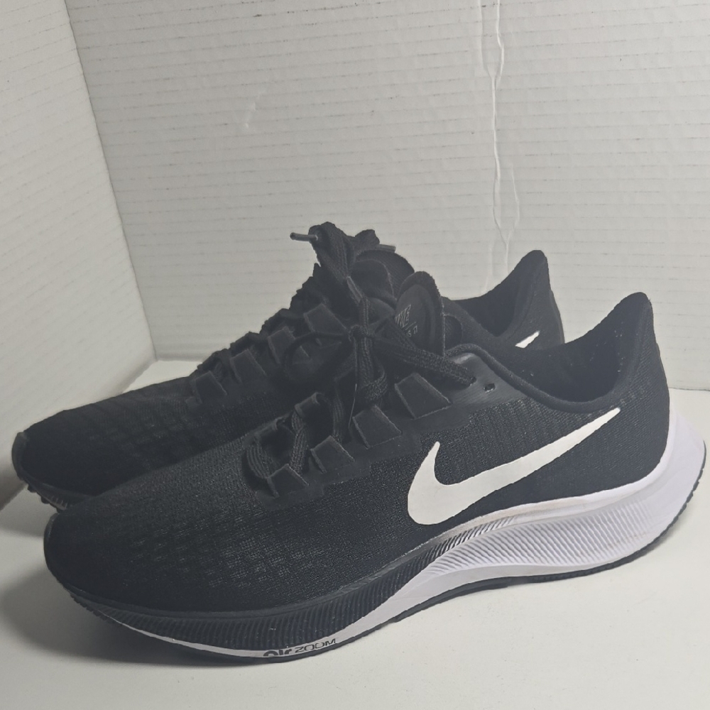 Nike Womens Air Zoom Pegasus 37 BQ9647-002 Black Running Shoes Sneakers Size 7.5